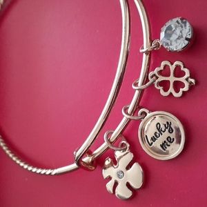 NWOT Gold Alex and Ani Irish Themed Bracelet R99